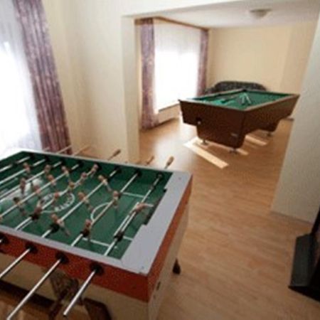 Rhoen Panorama Hostel Poppenhausen Exteriör bild